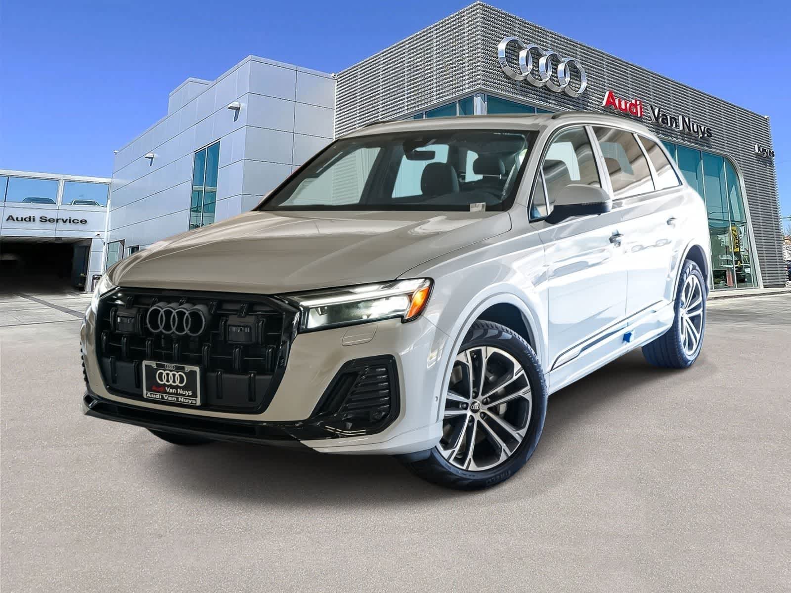 Thumbnail: 2026 Audi Q7 - 1