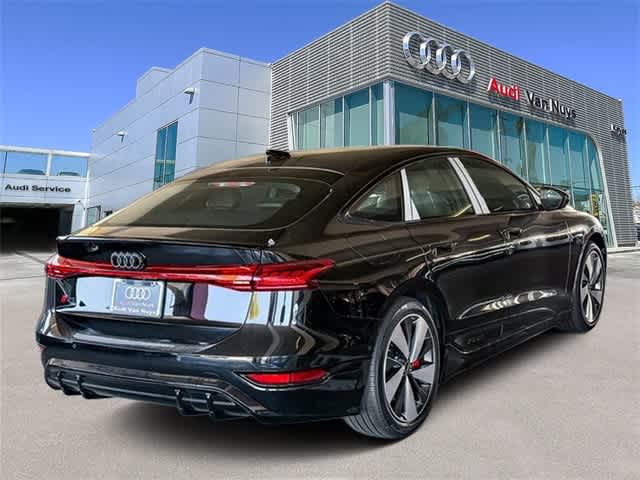 Thumbnail: 2025 Audi e-tron S - 4
