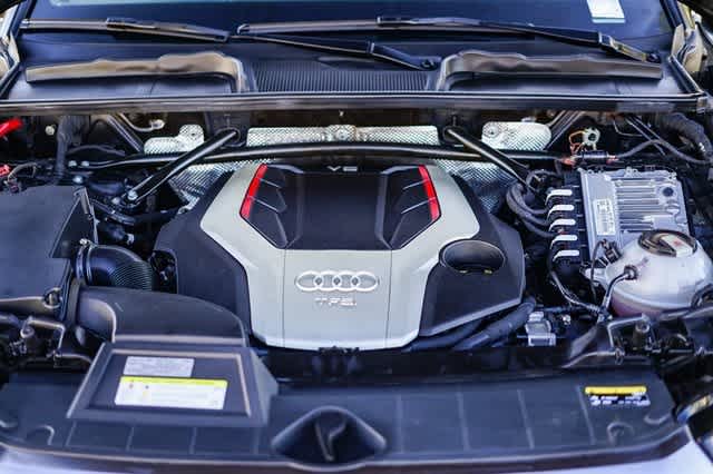 Thumbnail: 2019 Audi SQ5 - 30