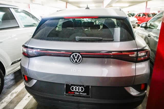 2023 Volkswagen ID.4 S 3