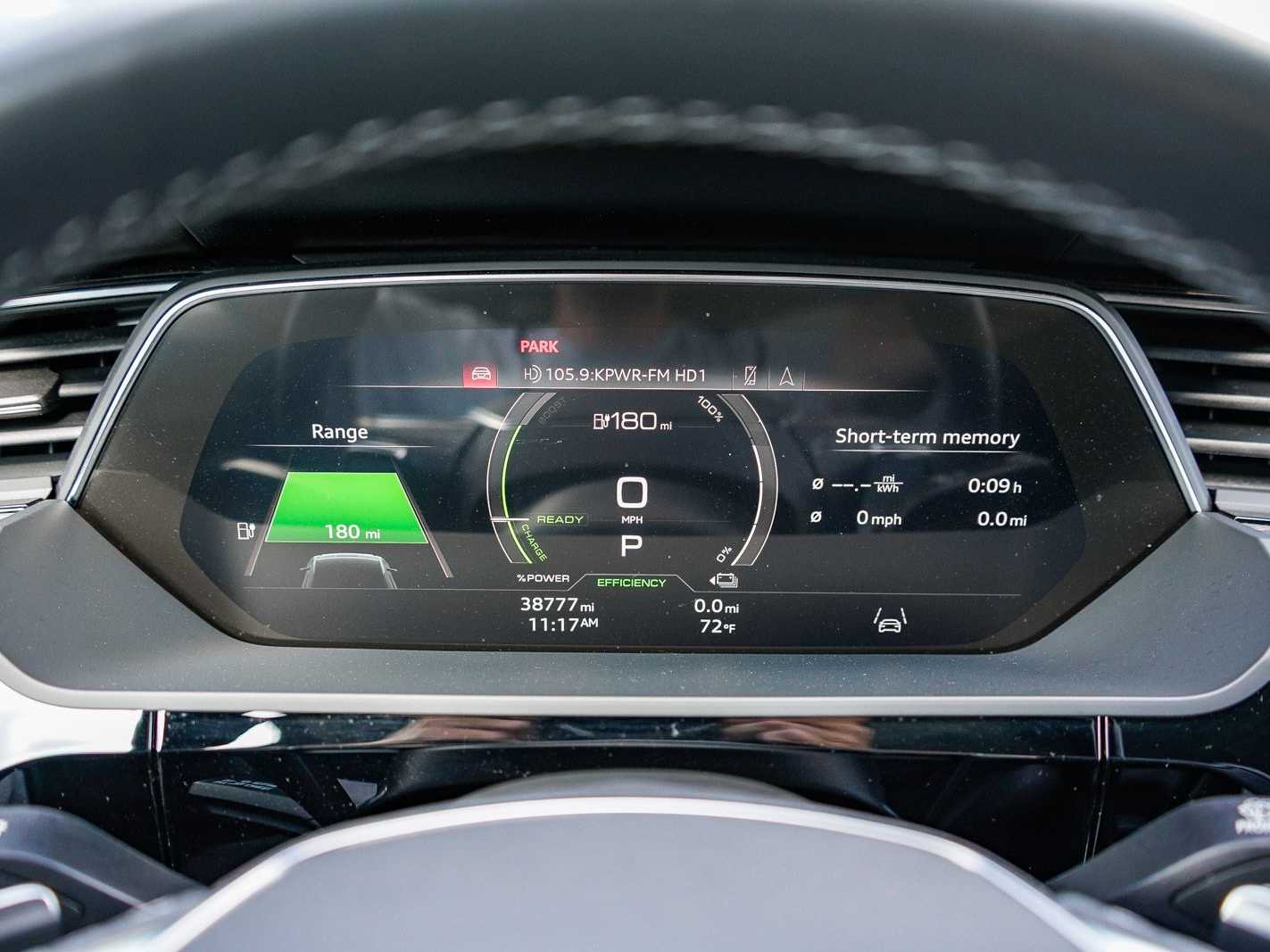 Thumbnail: 2024 Audi Q8 e-tron - 24