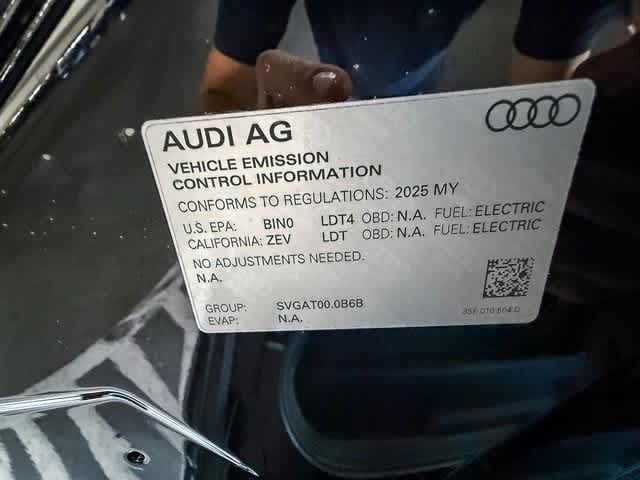 Thumbnail: 2025 Audi Q6 e-tron - 28