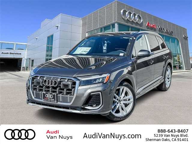 2025 Audi Q7 Premium Plus's photo