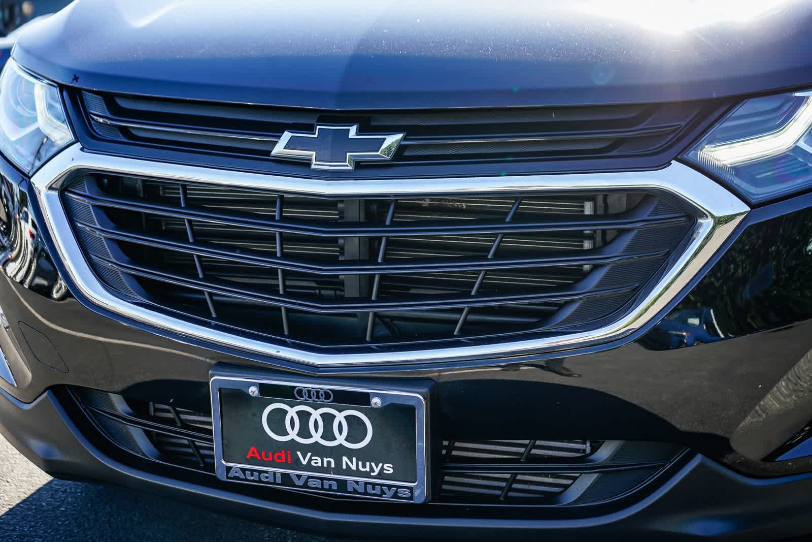 Thumbnail: 2019 Chevrolet Equinox - 8