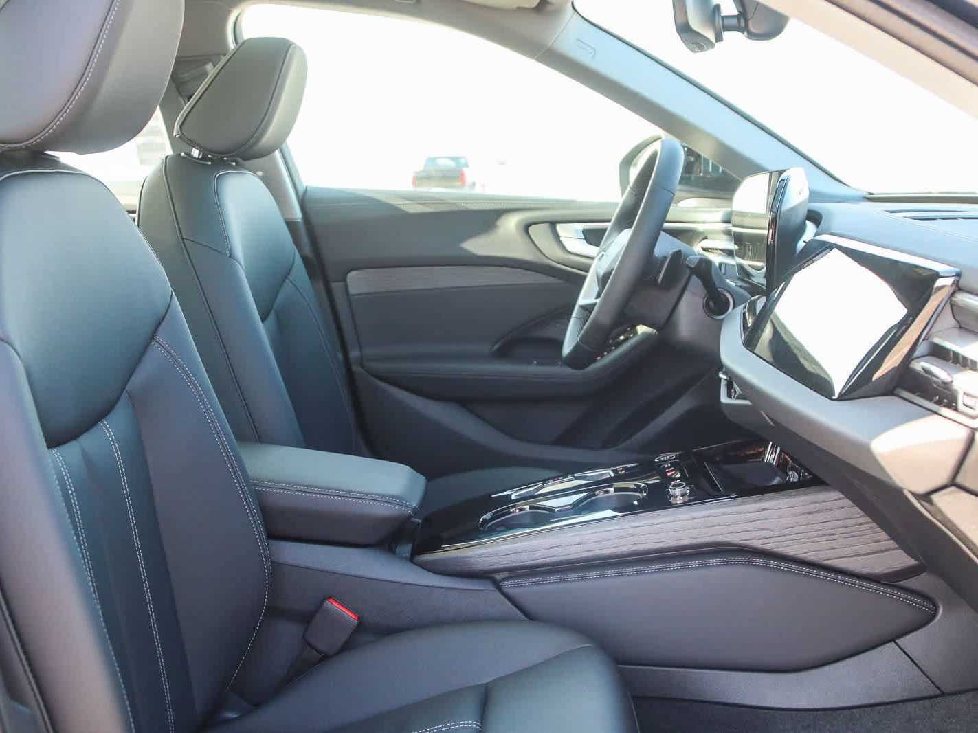 Thumbnail: 2025 Audi A5 - 22