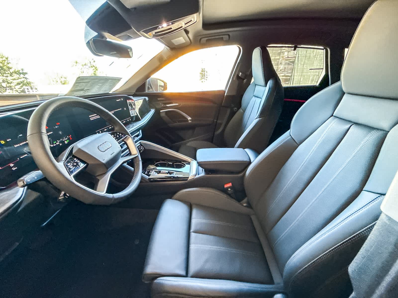 Thumbnail: 2025 Audi Q5 - 19