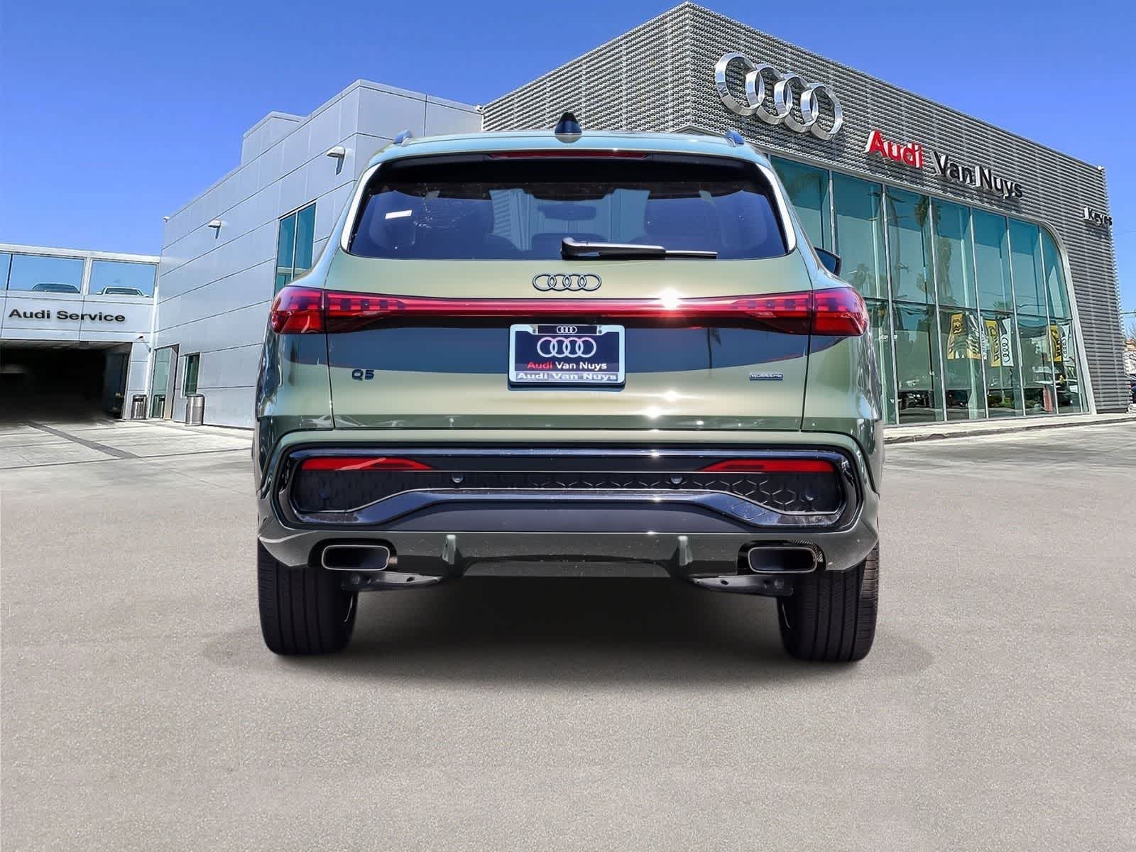 Thumbnail: 2026 Audi Q5 - 3