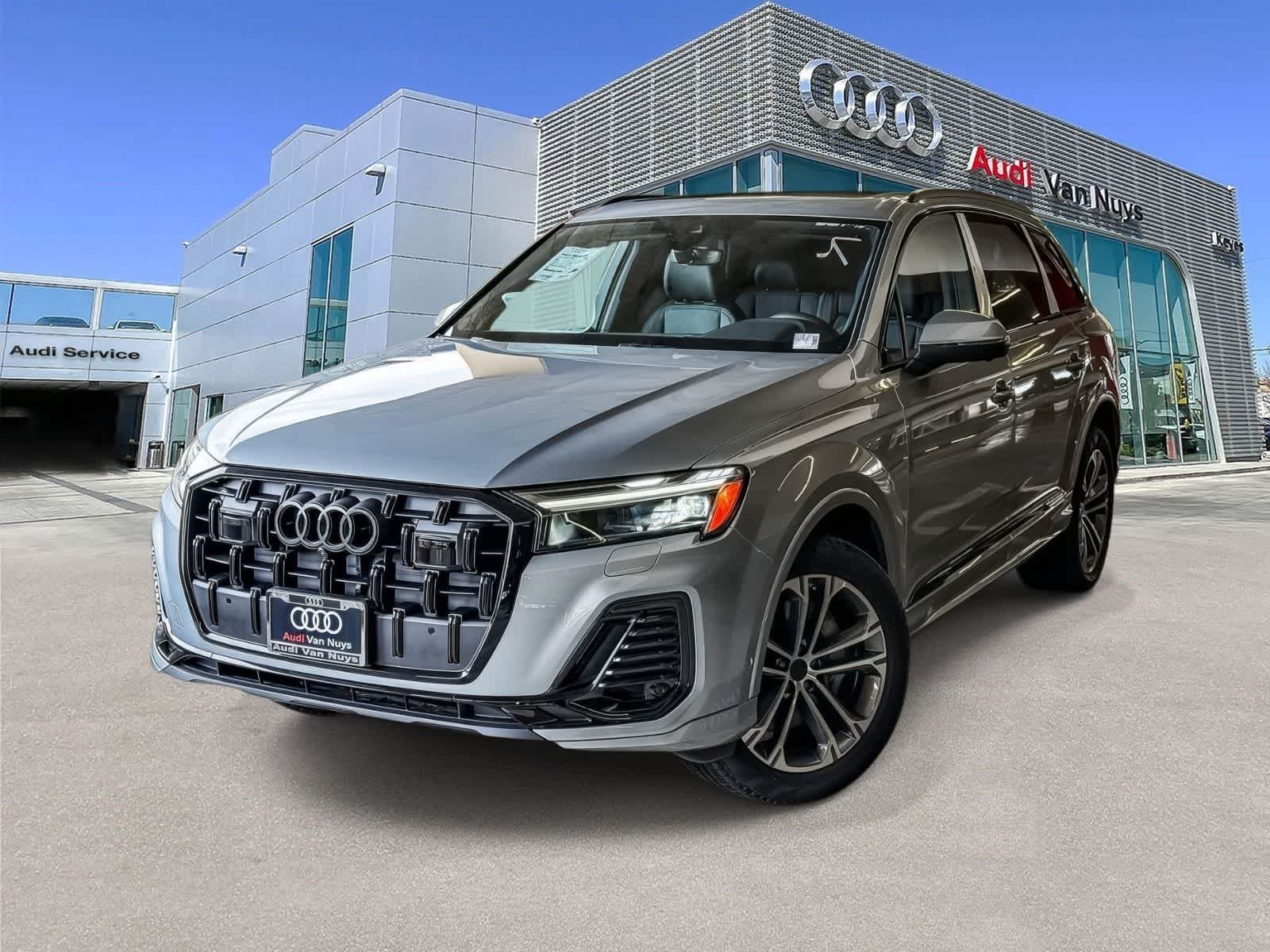 Thumbnail: 2026 Audi Q7 - 1
