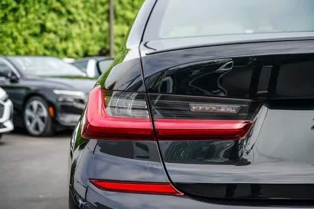 Thumbnail: 2022 BMW 3 Series - 9