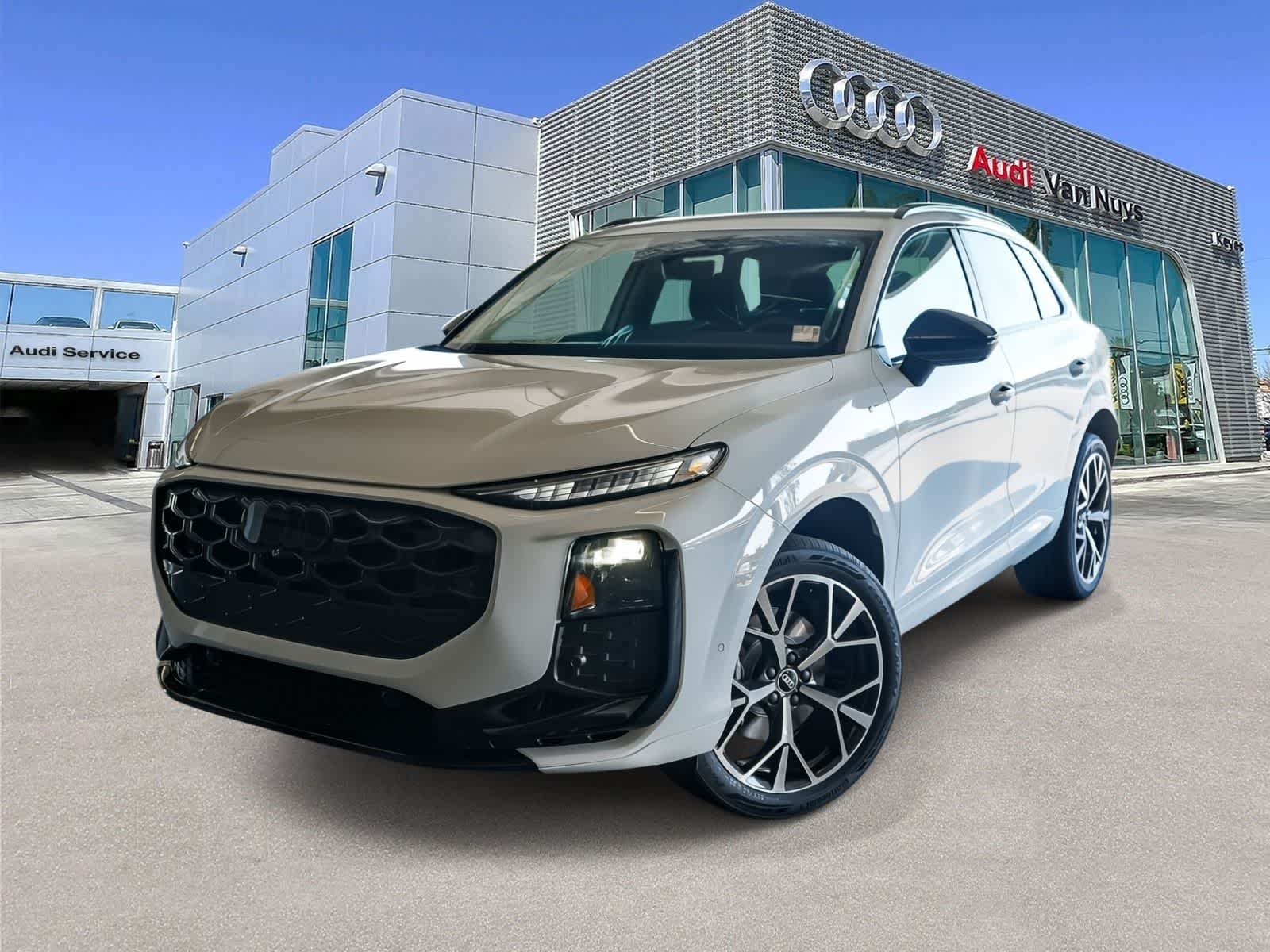 Thumbnail: 2026 Audi Q3 - 1