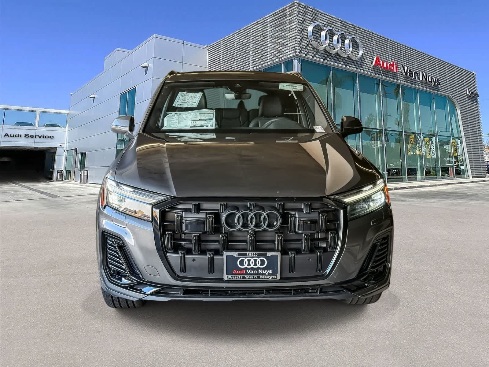 Thumbnail: 2026 Audi Q7 - 2