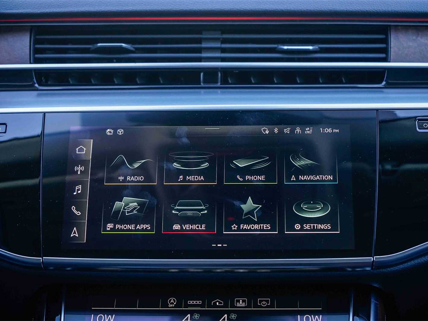 Thumbnail: 2022 Audi A8 - 14