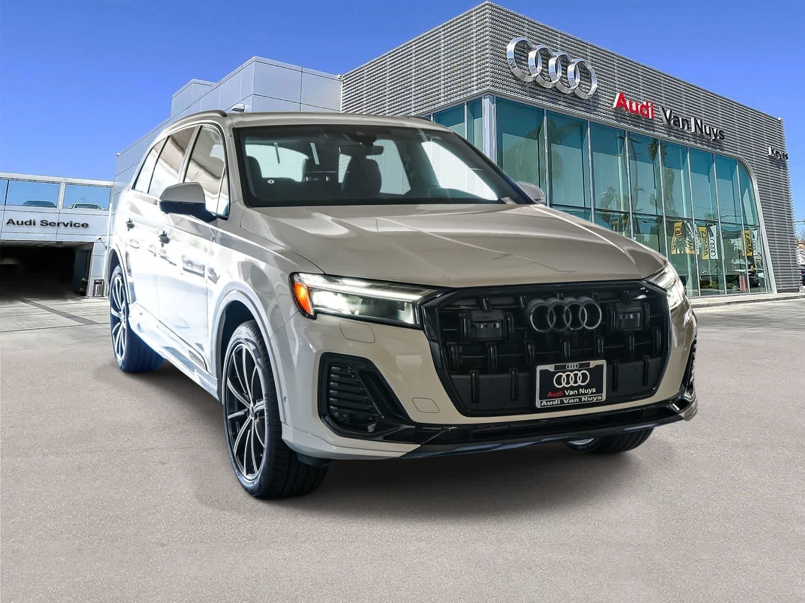 Thumbnail: 2026 Audi Q7 - 3