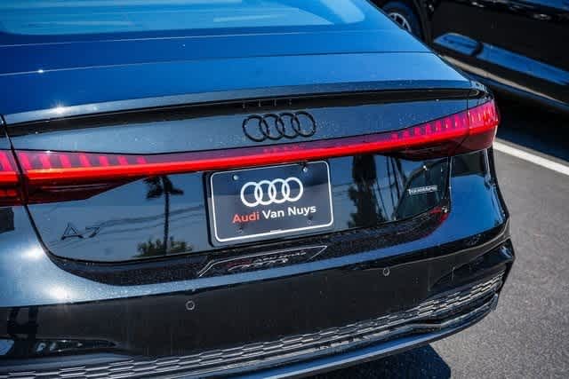 Thumbnail: 2025 Audi A7 - 12