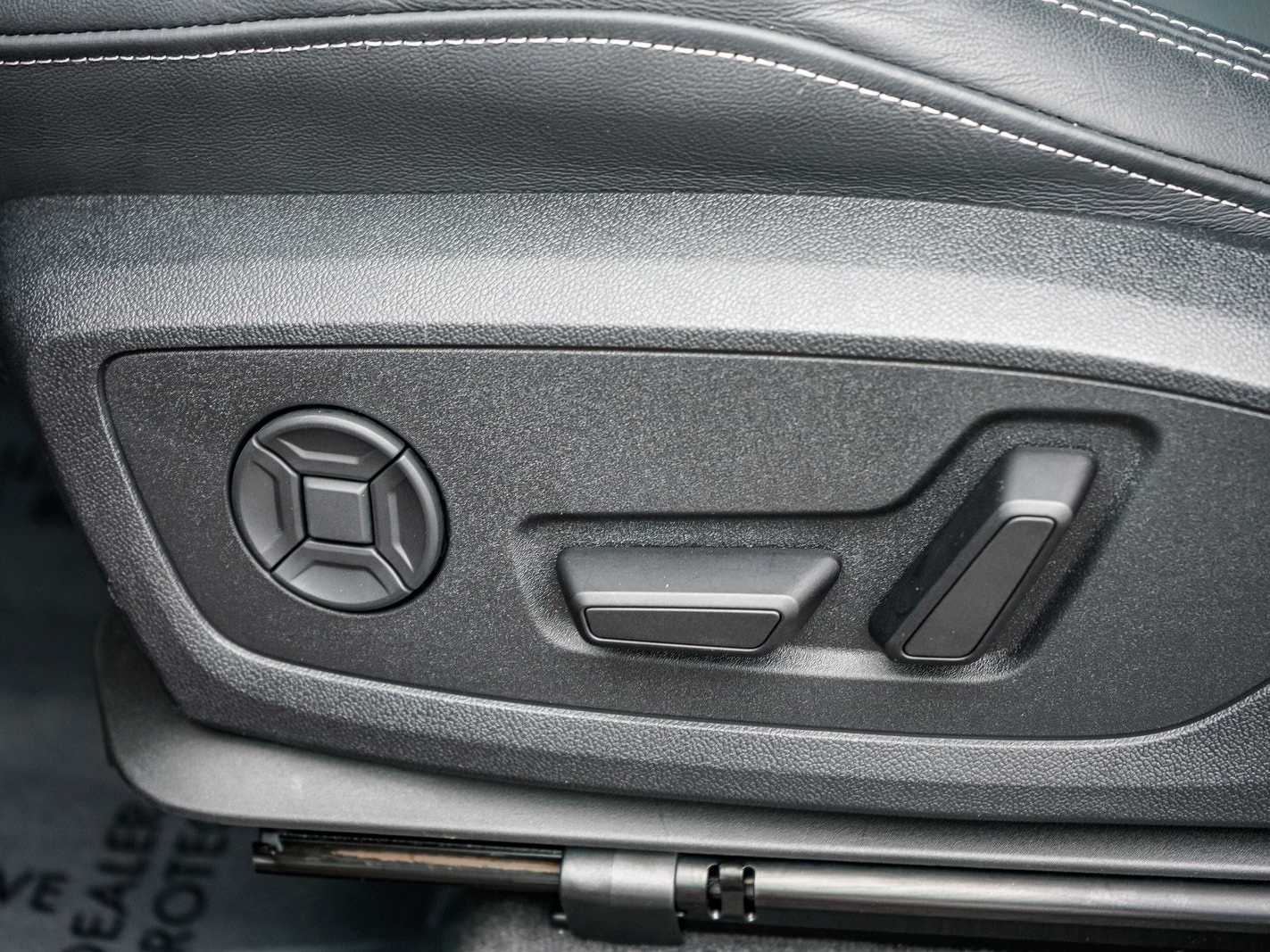 Thumbnail: 2025 Audi Q3 - 20