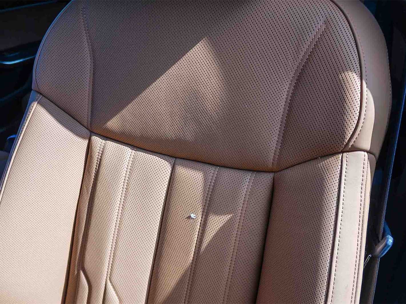 Thumbnail: 2026 Audi A8 - 27