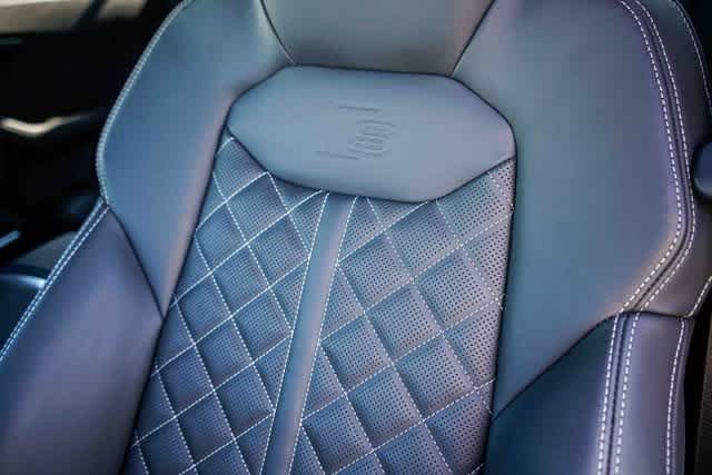 Thumbnail: 2024 Audi SQ8 - 26