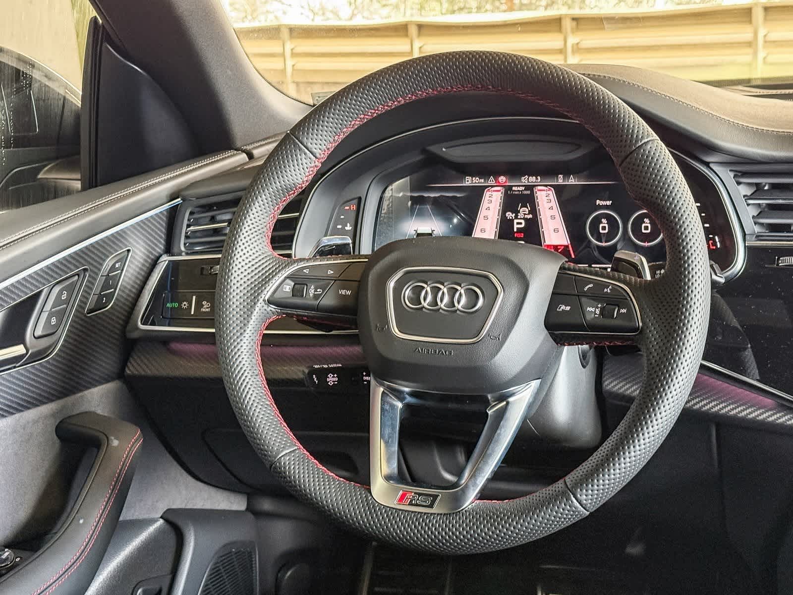 Thumbnail: 2026 Audi RS Q8 - 15