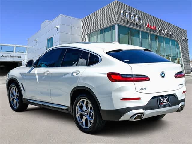Thumbnail: 2022 BMW X4 - 2