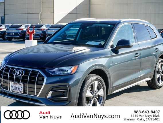 Thumbnail: 2022 Audi Q5 - 1