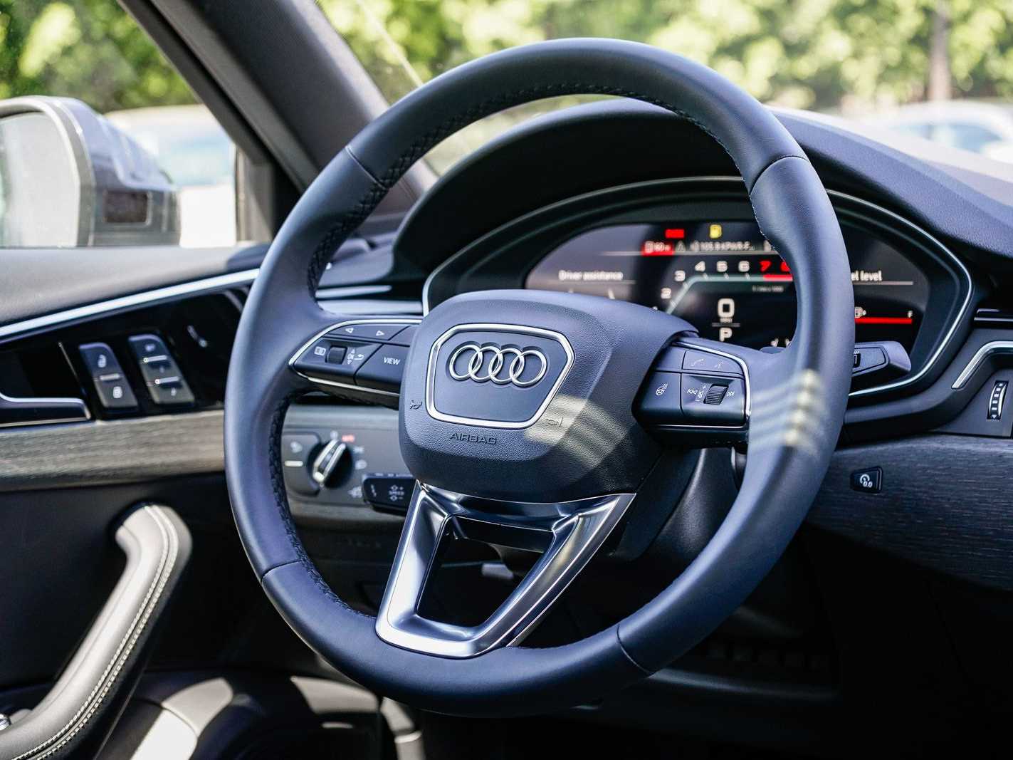 Thumbnail: 2023 Audi A4 - 15