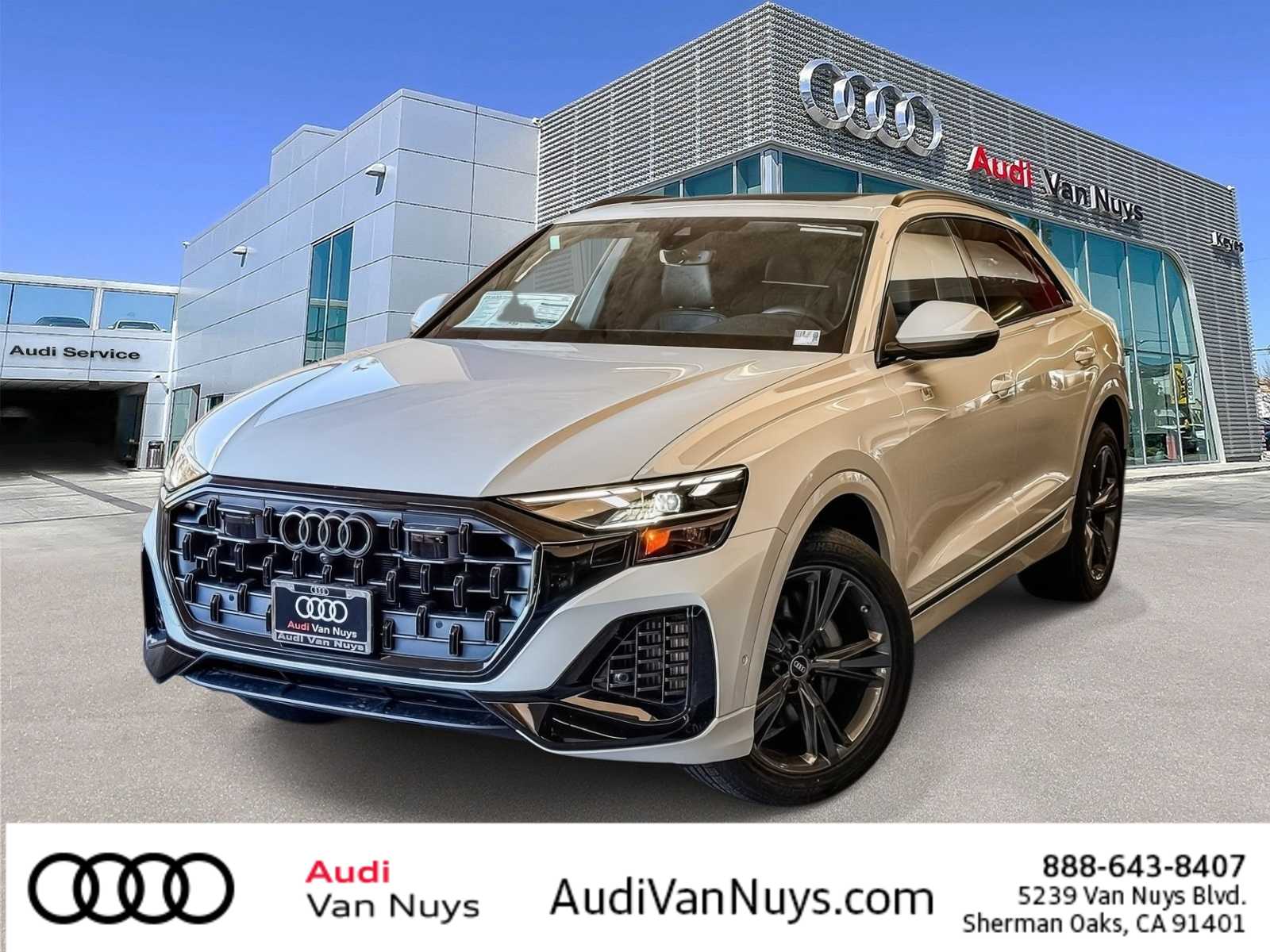 Thumbnail: 2026 Audi Q8 - 1