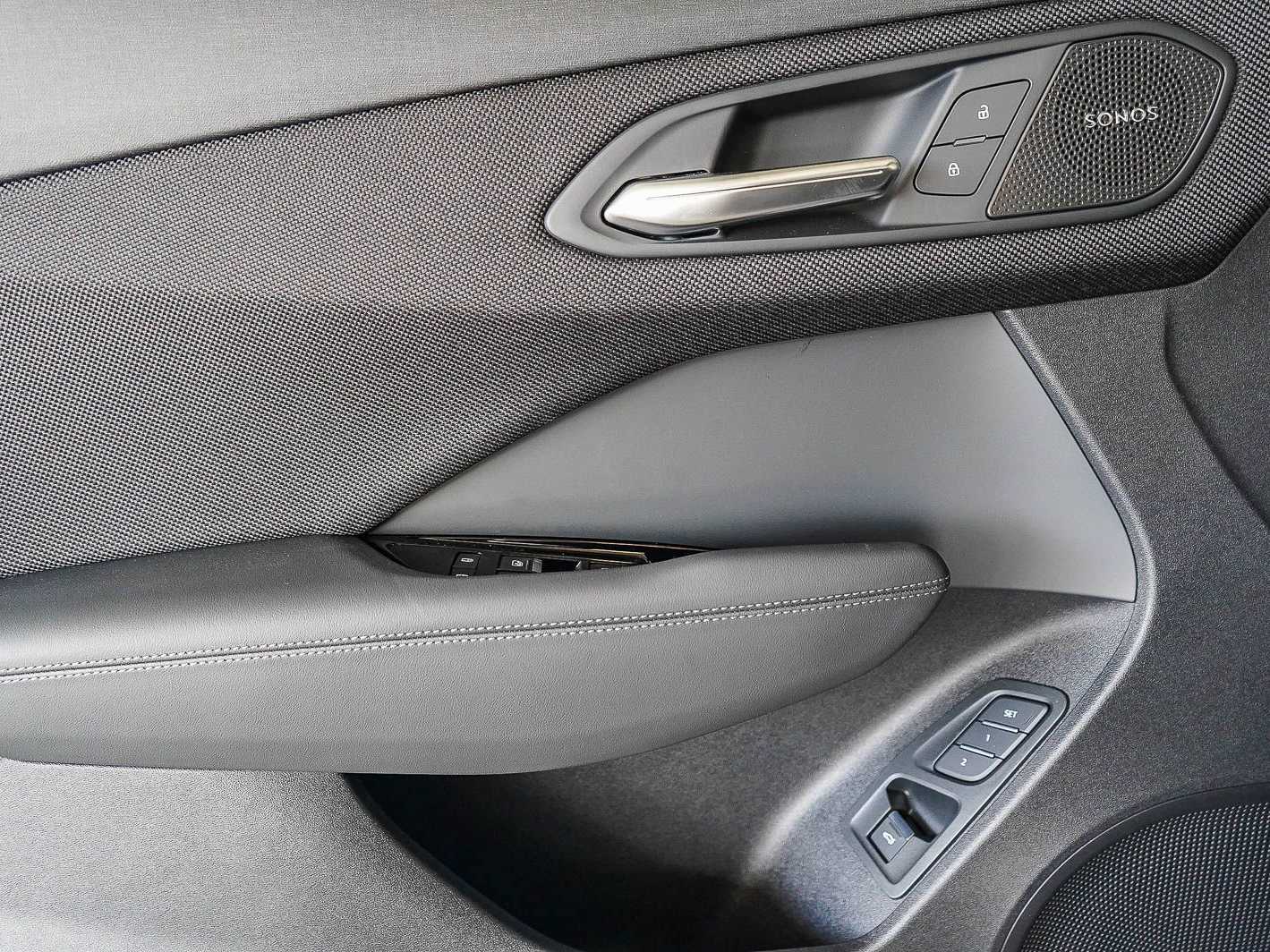 Thumbnail: 2026 Audi Q3 - 21