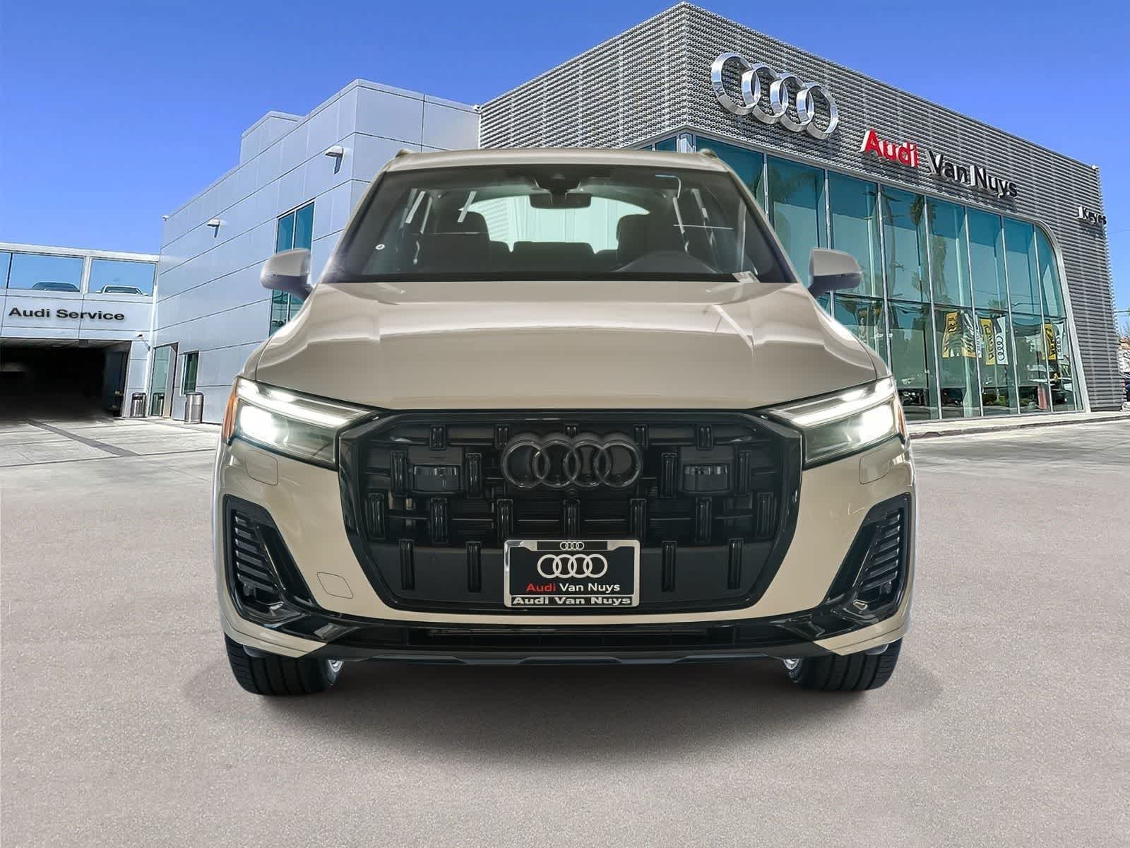 Thumbnail: 2026 Audi Q7 - 2