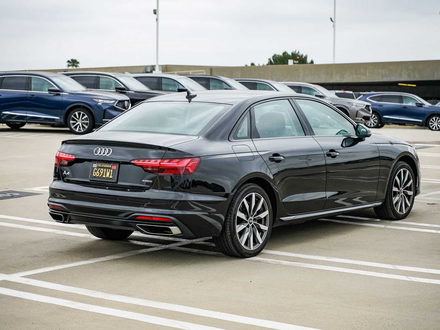 Thumbnail: 2023 Audi A4 - 4