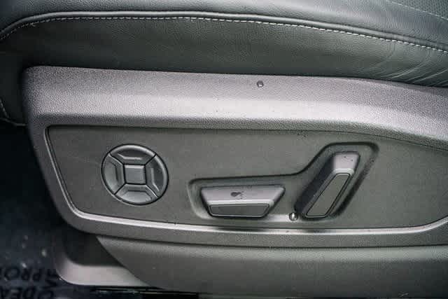 Thumbnail: 2025 Audi Q5 - 20