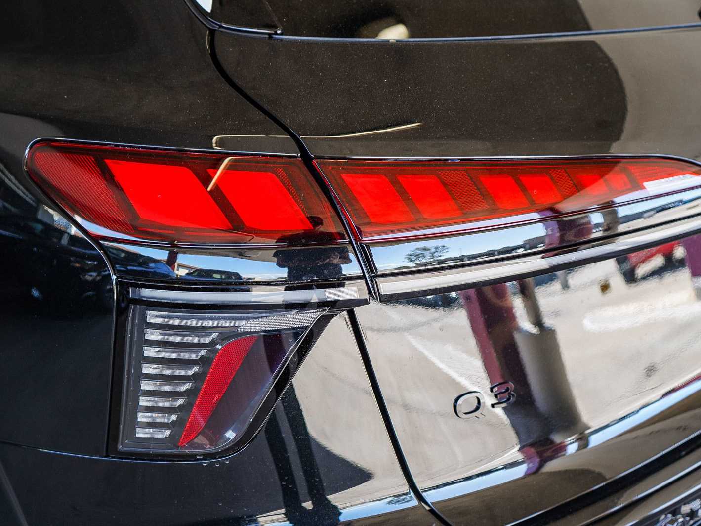 Thumbnail: 2026 Audi Q3 - 7