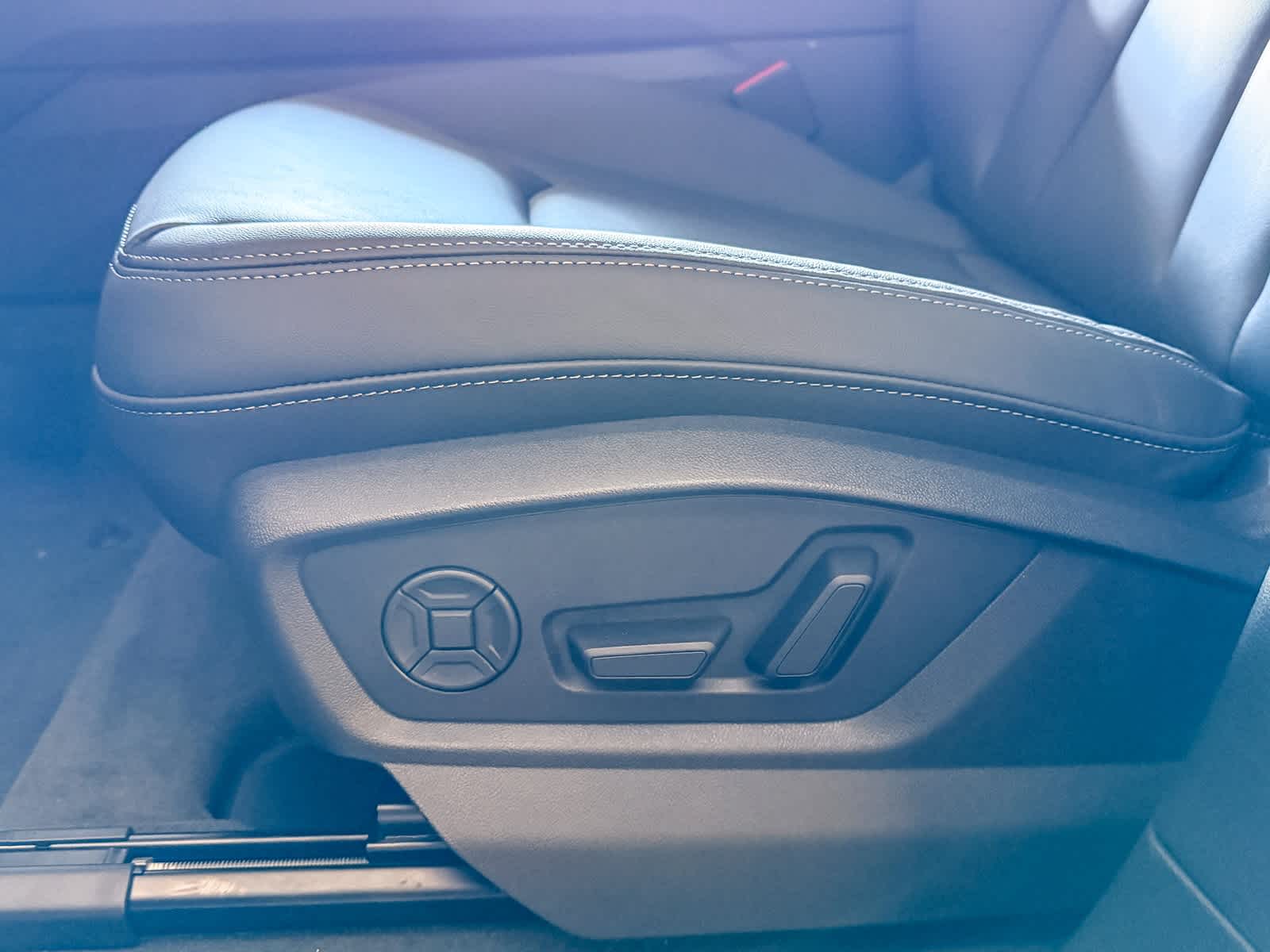 Thumbnail: 2026 Audi Q7 - 21