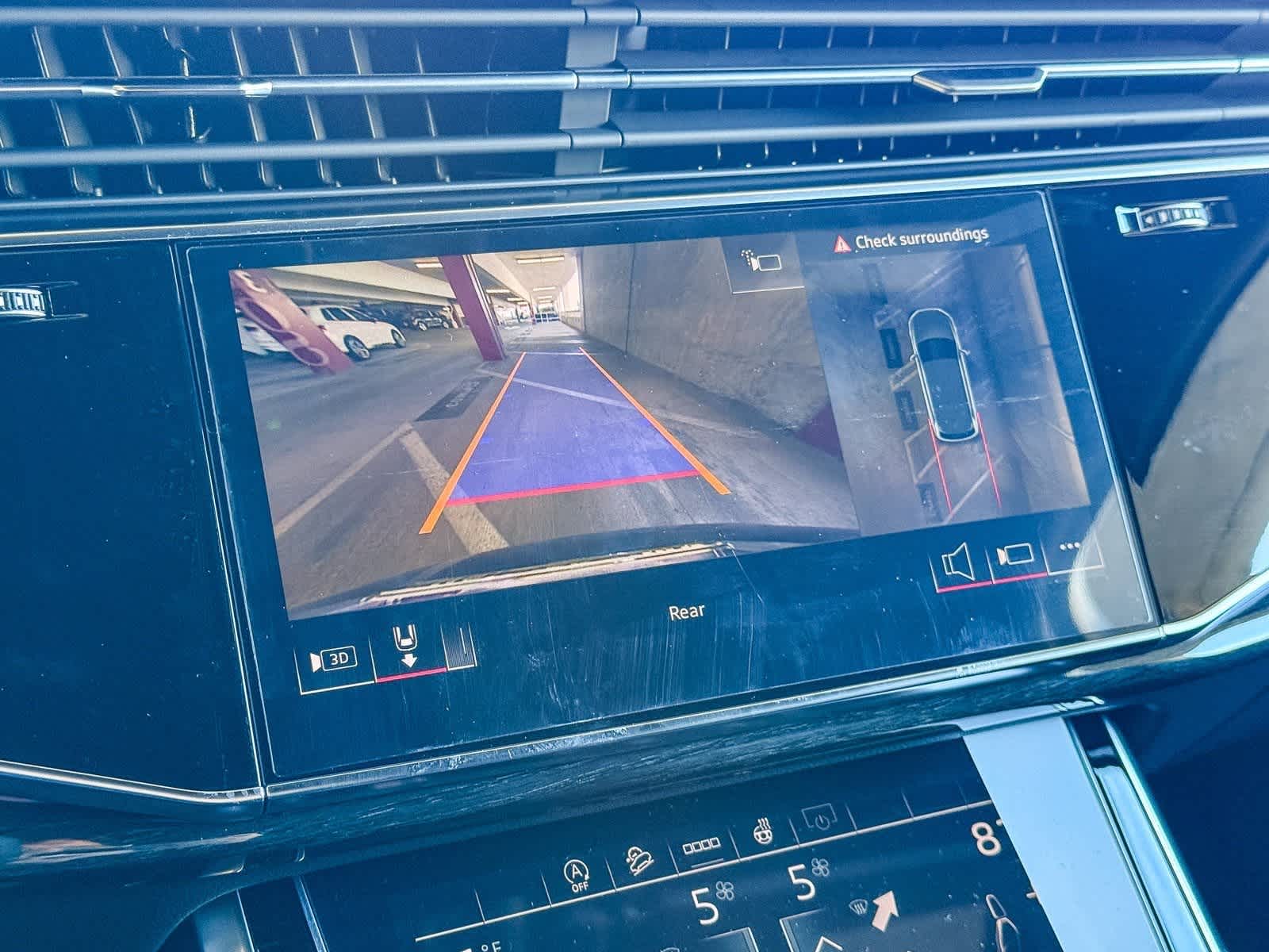 Thumbnail: 2026 Audi Q7 - 25