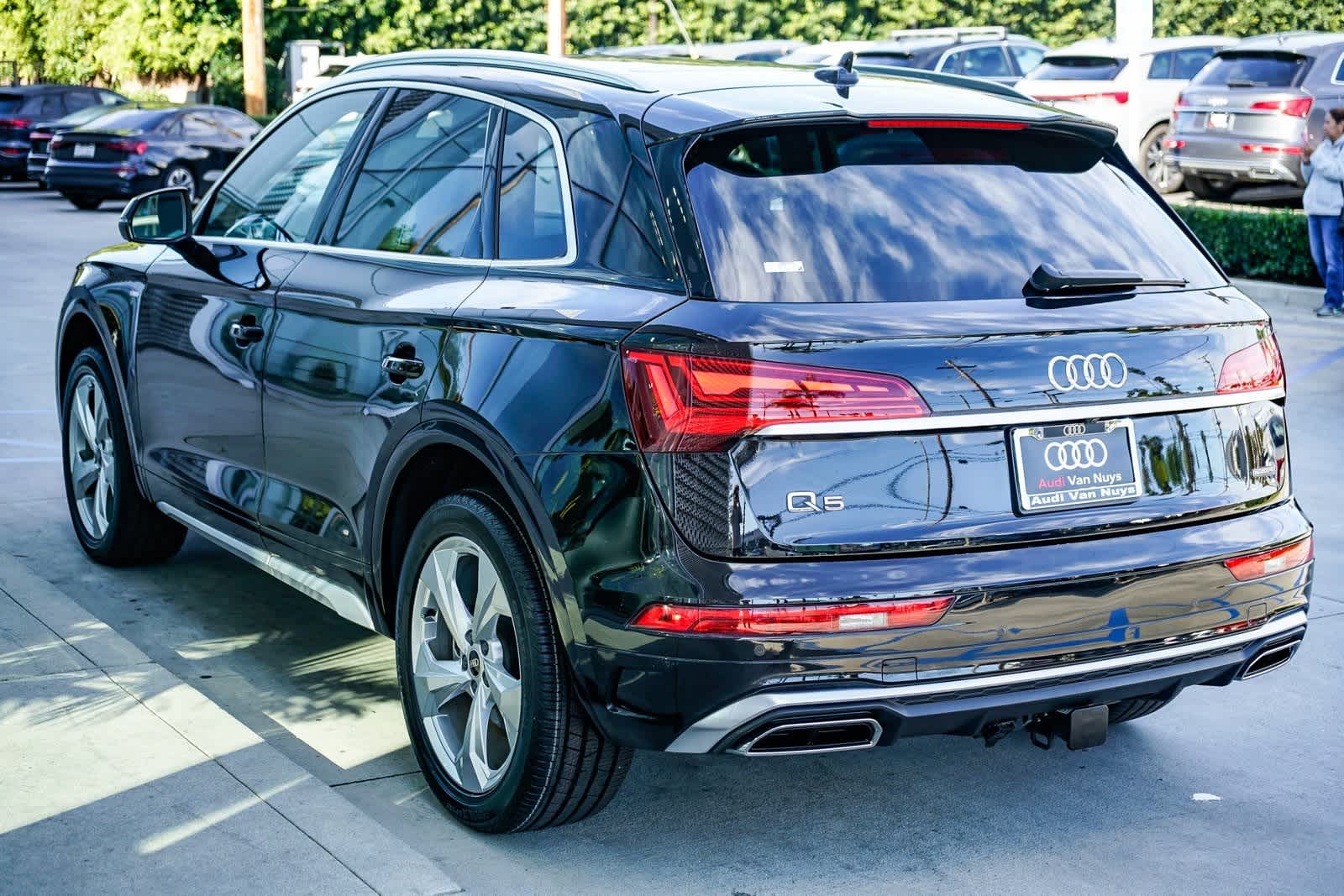Thumbnail: 2023 Audi Q5 - 2