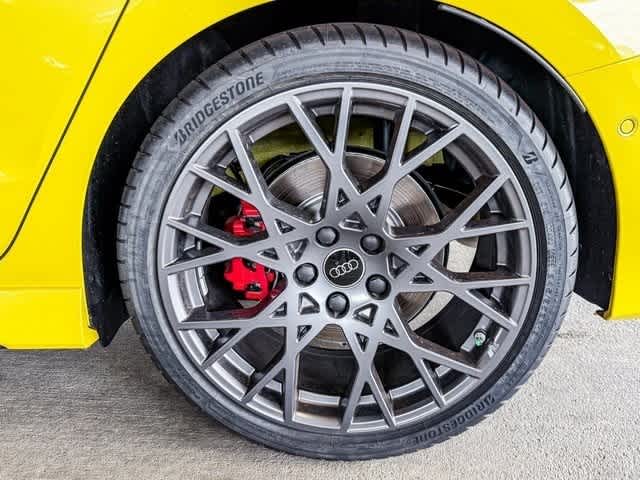 Thumbnail: 2025 Audi RS 3 - 8