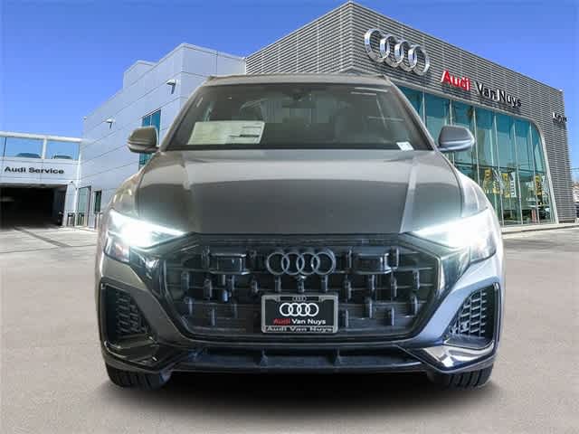 Thumbnail: 2025 Audi Q8 - 6