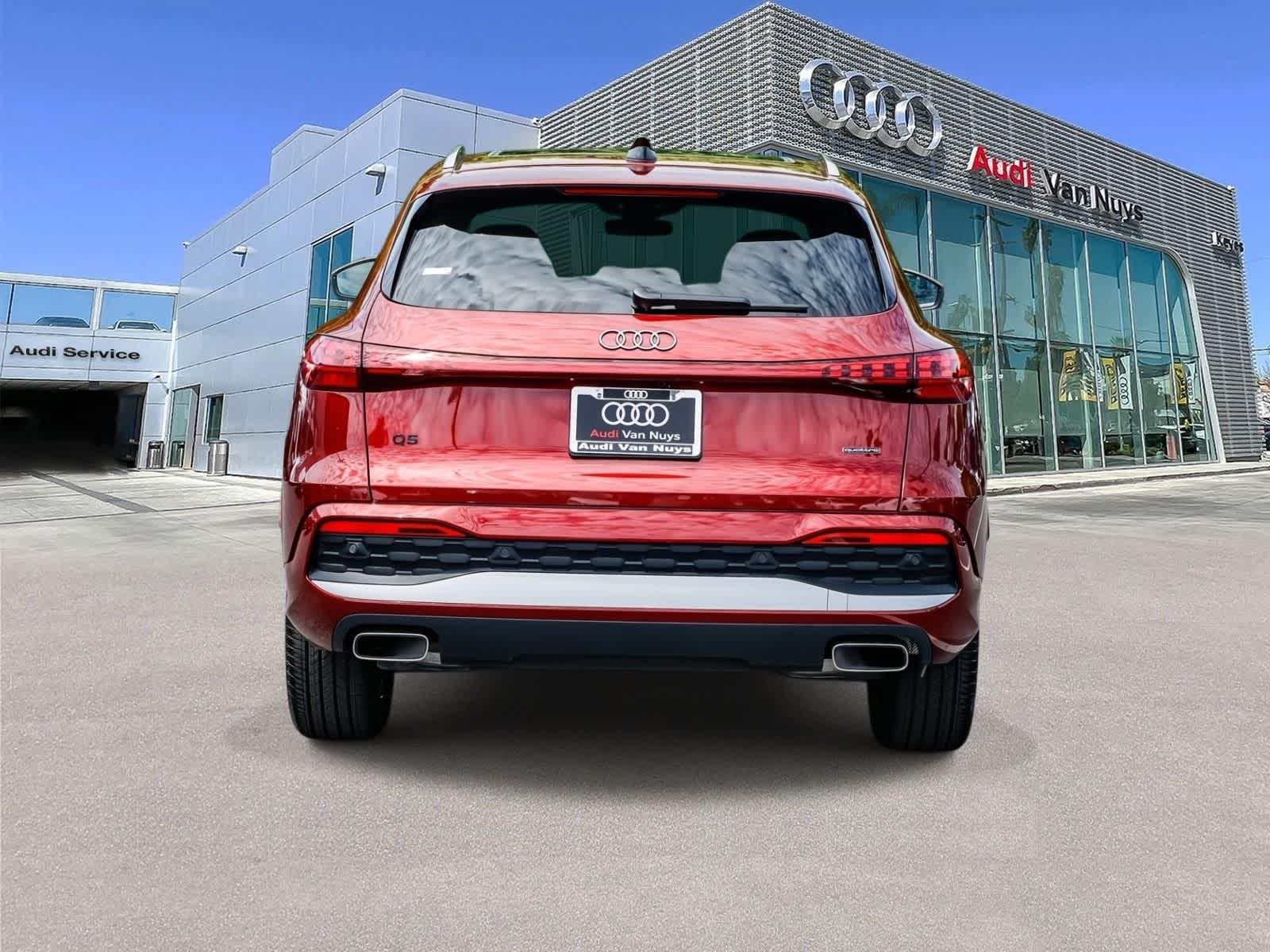 Thumbnail: 2025 Audi Q5 - 3