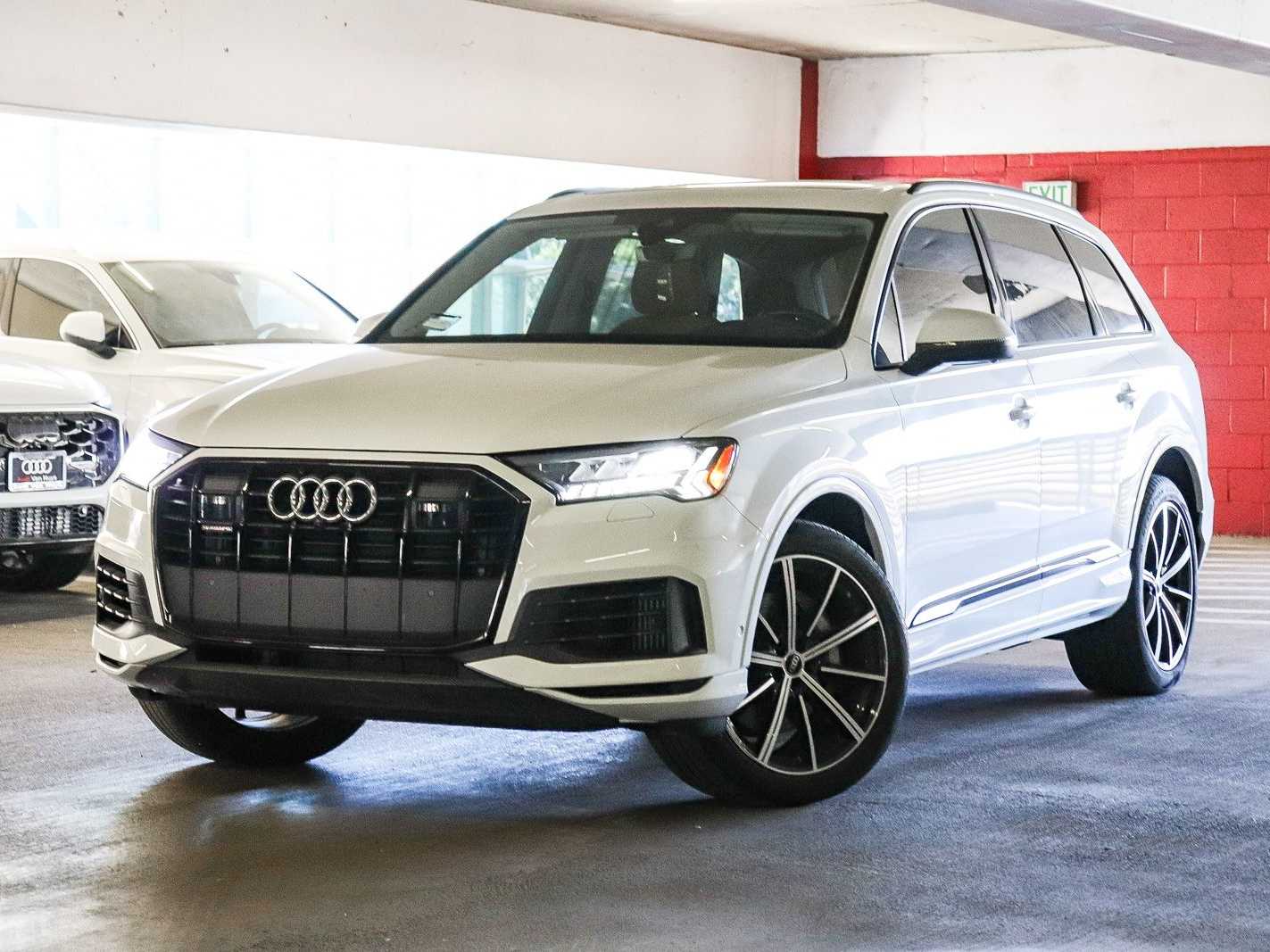 Thumbnail: 2023 Audi Q7 - 1