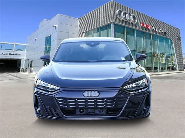 Thumbnail: 2026 Audi e-tron GT - 2