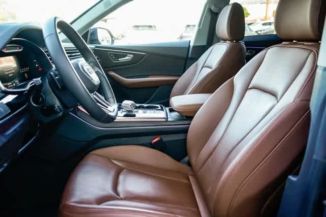 Thumbnail: 2022 Audi Q8 - 17