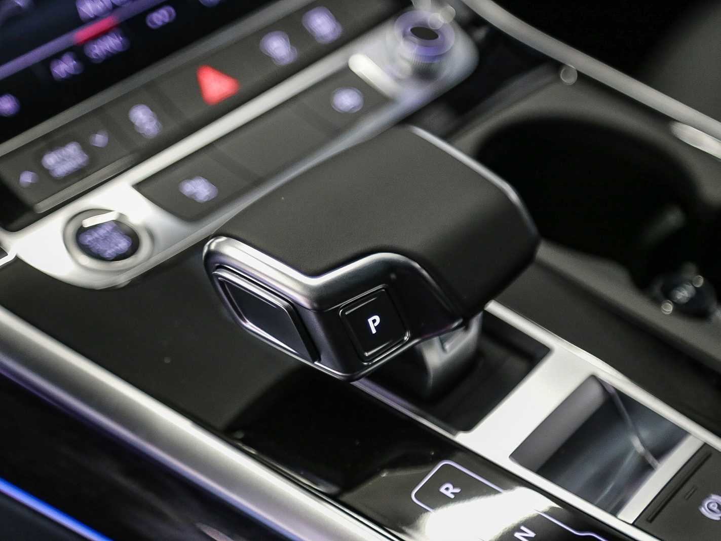 Thumbnail: 2026 Audi Q7 - 19