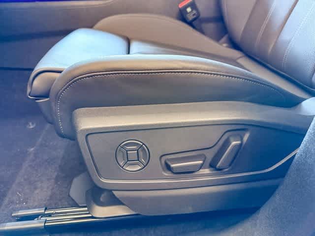 Thumbnail: 2025 Audi Q5 - 21