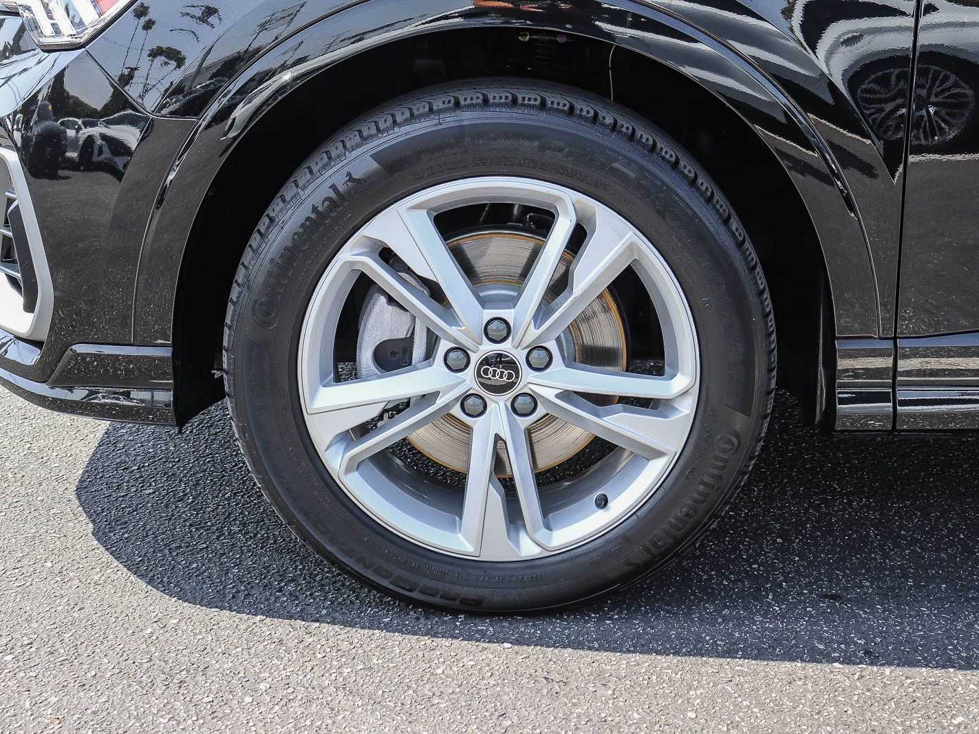 Thumbnail: 2023 Audi Q3 - 8