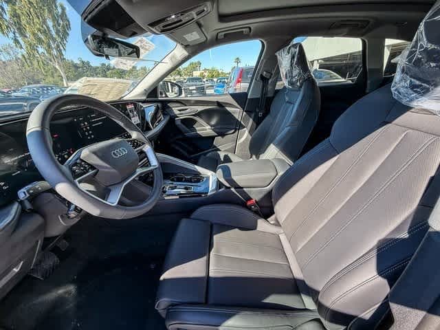 Thumbnail: 2025 Audi Q5 - 19