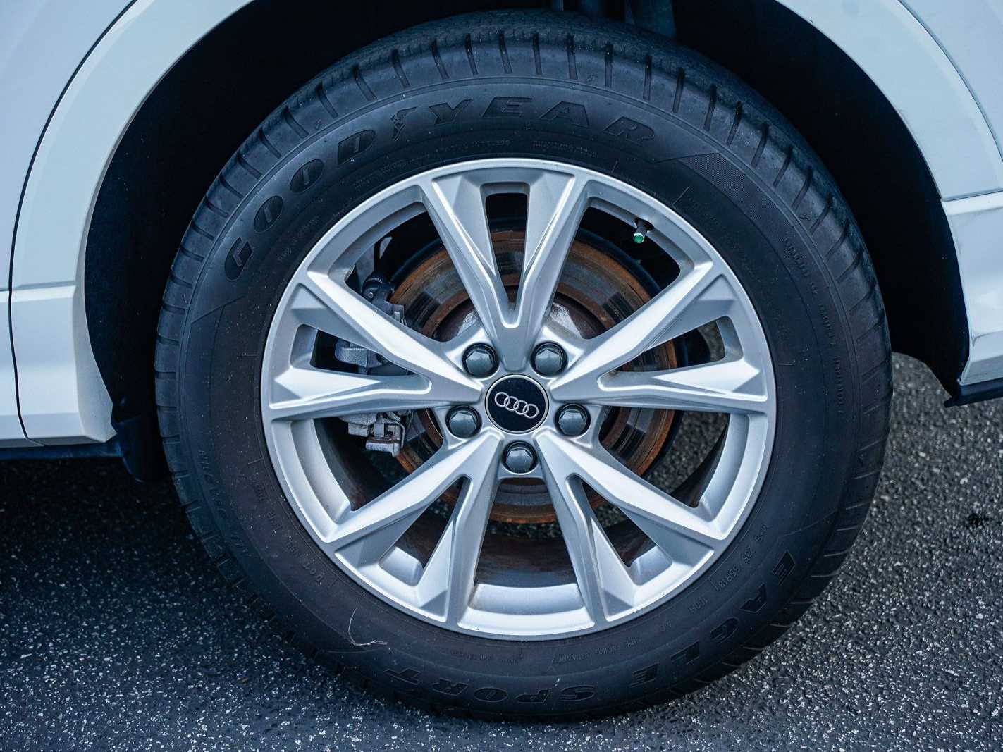 Thumbnail: 2023 Audi Q3 - 10