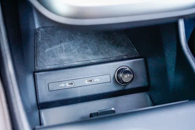 Thumbnail: 2025 Audi Q4 e-tron - 22