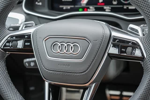 Thumbnail: 2025 Audi RS 7 - 24