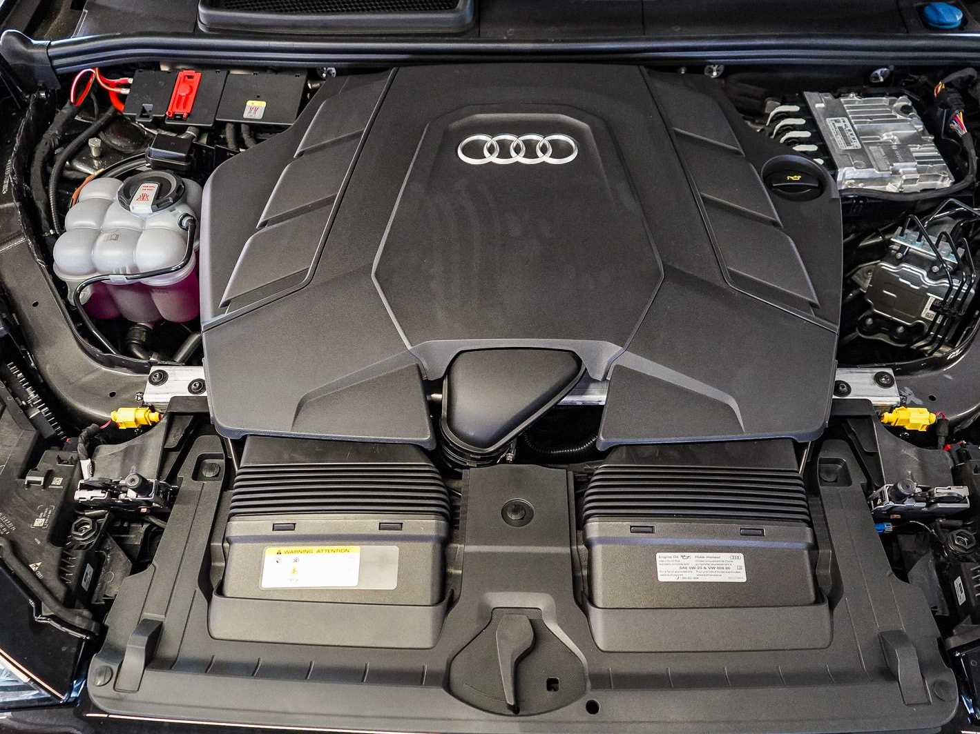 Thumbnail: 2026 Audi Q7 - 26
