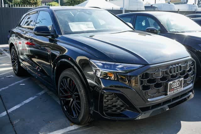 Thumbnail: 2026 Audi SQ8 - 5