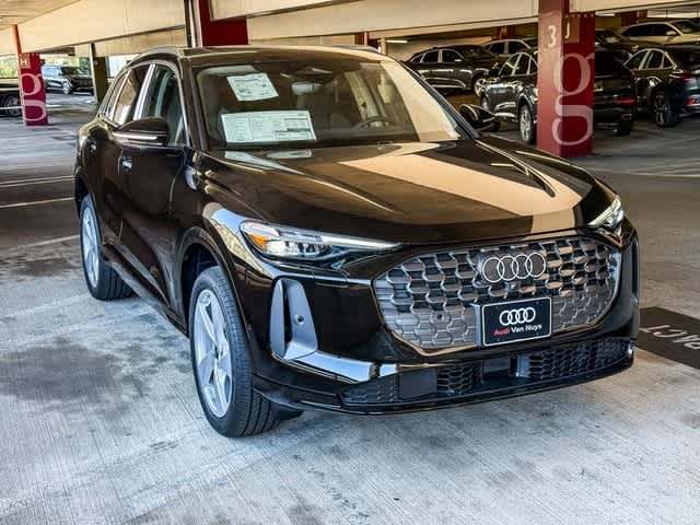 Thumbnail: 2025 Audi Q5 - 3